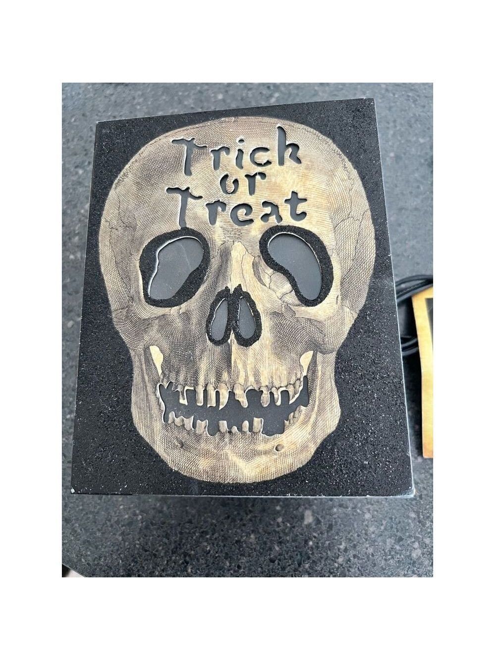 Halloween skull lamp box